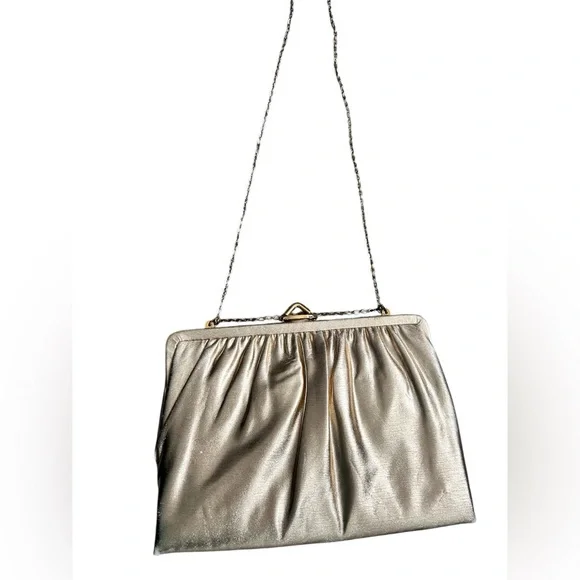 Mardane Vintage Metallic Gold Glam Purse with Chain Strap and Flip Mirror - Picture 2 of 10